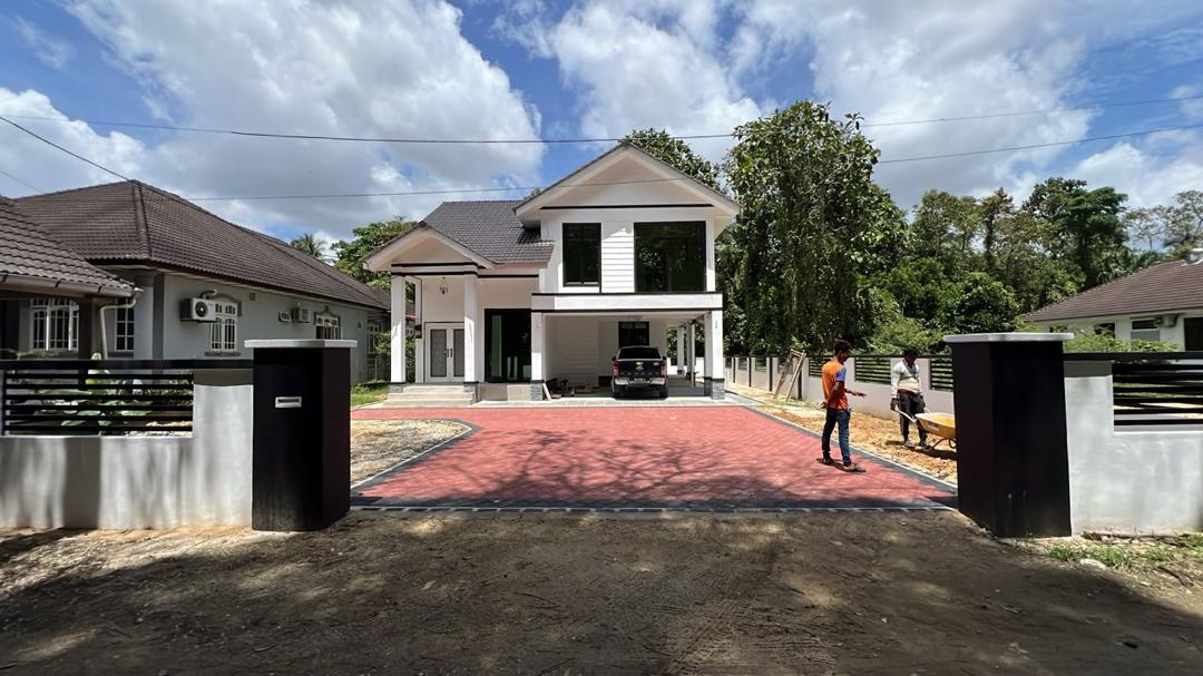 Tapak - kerja akhir