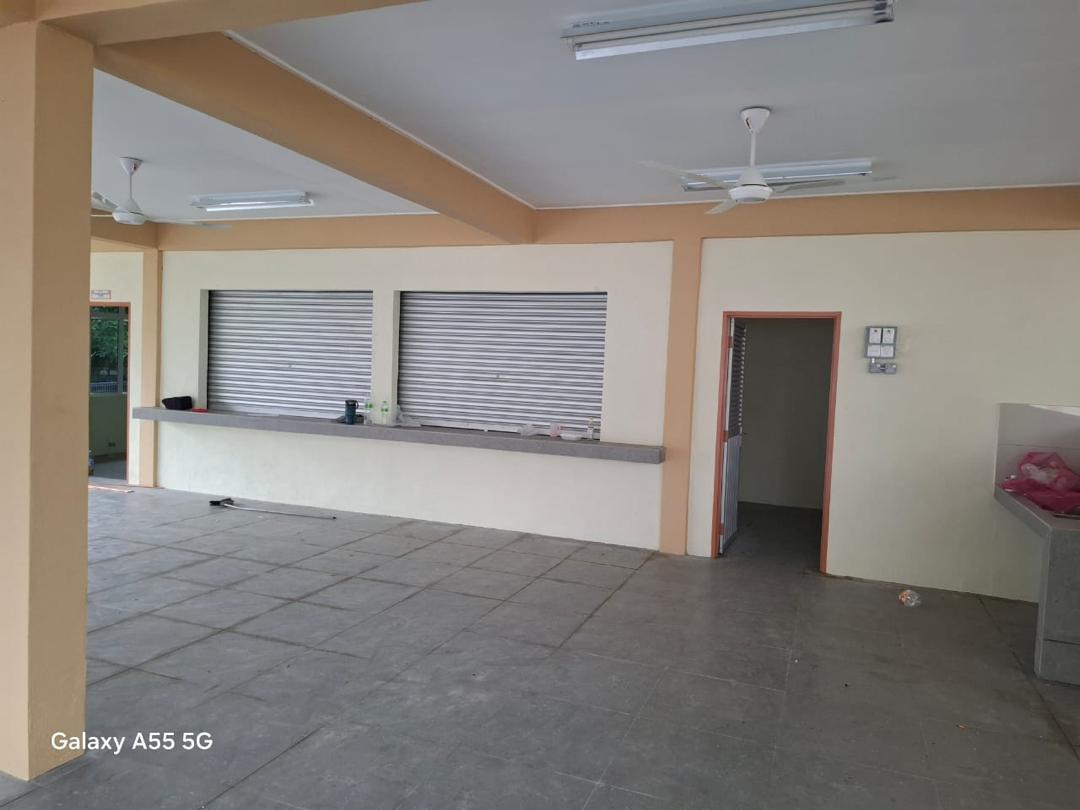 Kaunter kantin sekolah